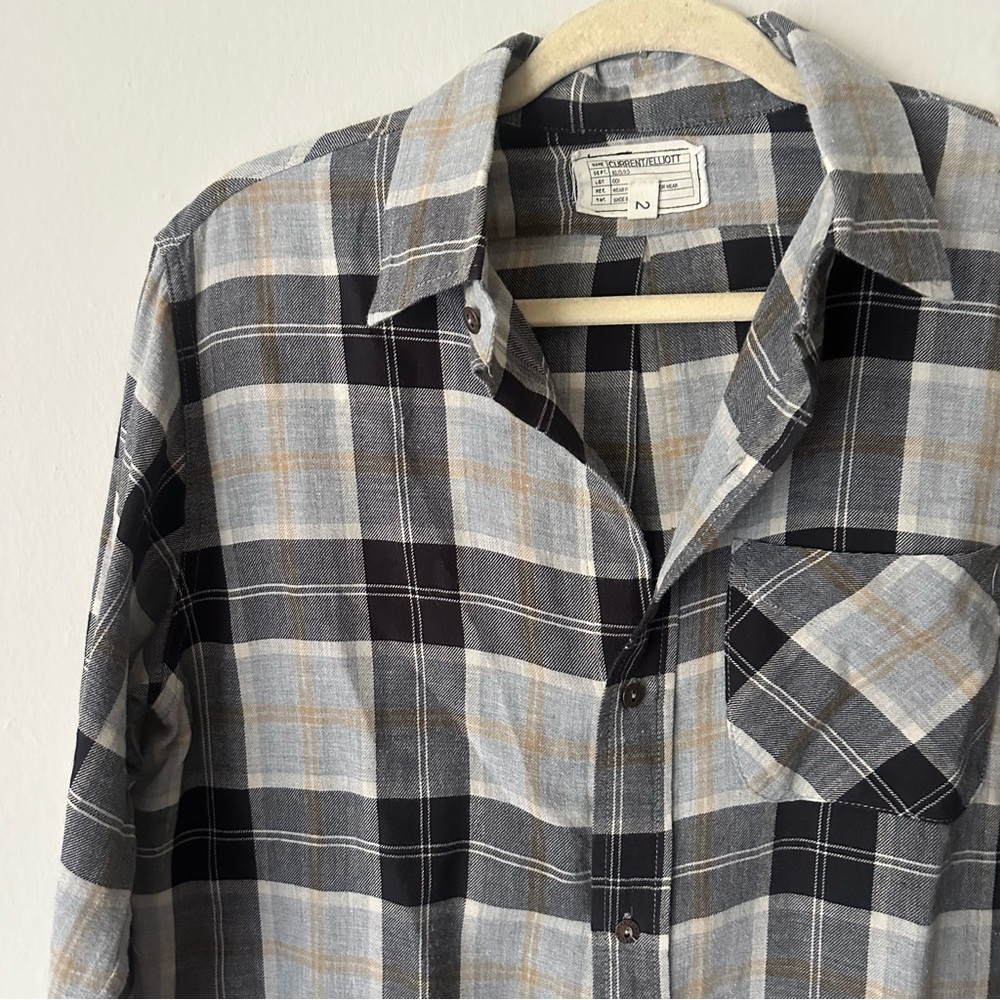 Current/Elliott Black and Gray Casual Button Down flannel Shirt size 2 Western - Picture 2 of 10